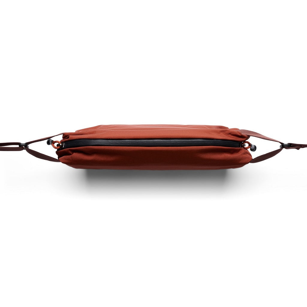 Bellroy - Lite Sling Bag 7L – Canoe
