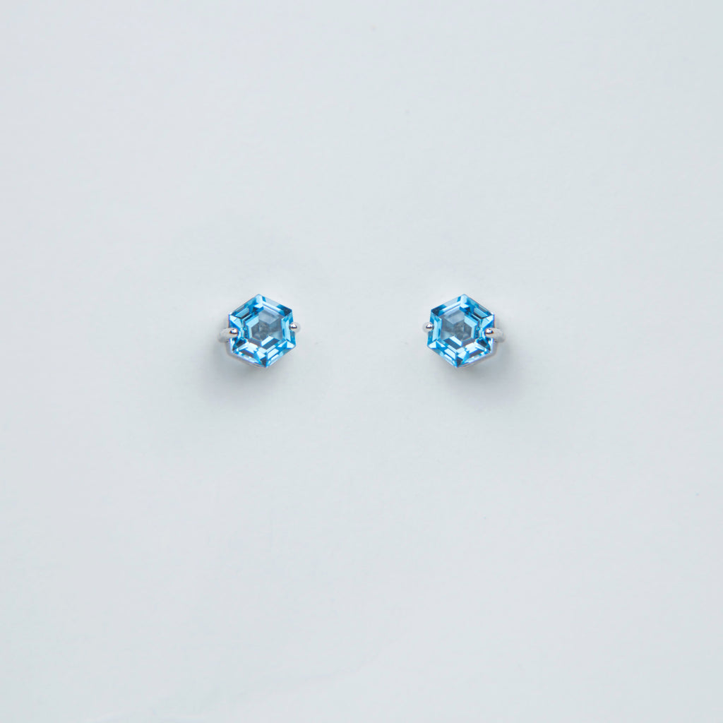 Suzanne Kalan - 14k Gold Bloom Hexagon Post Earrings - Swiss Blue Topaz