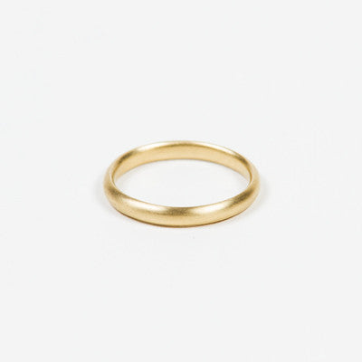 Carla Caruso - Three-Quarter Round Medium Band - 14k Yellow Gold - Size 9