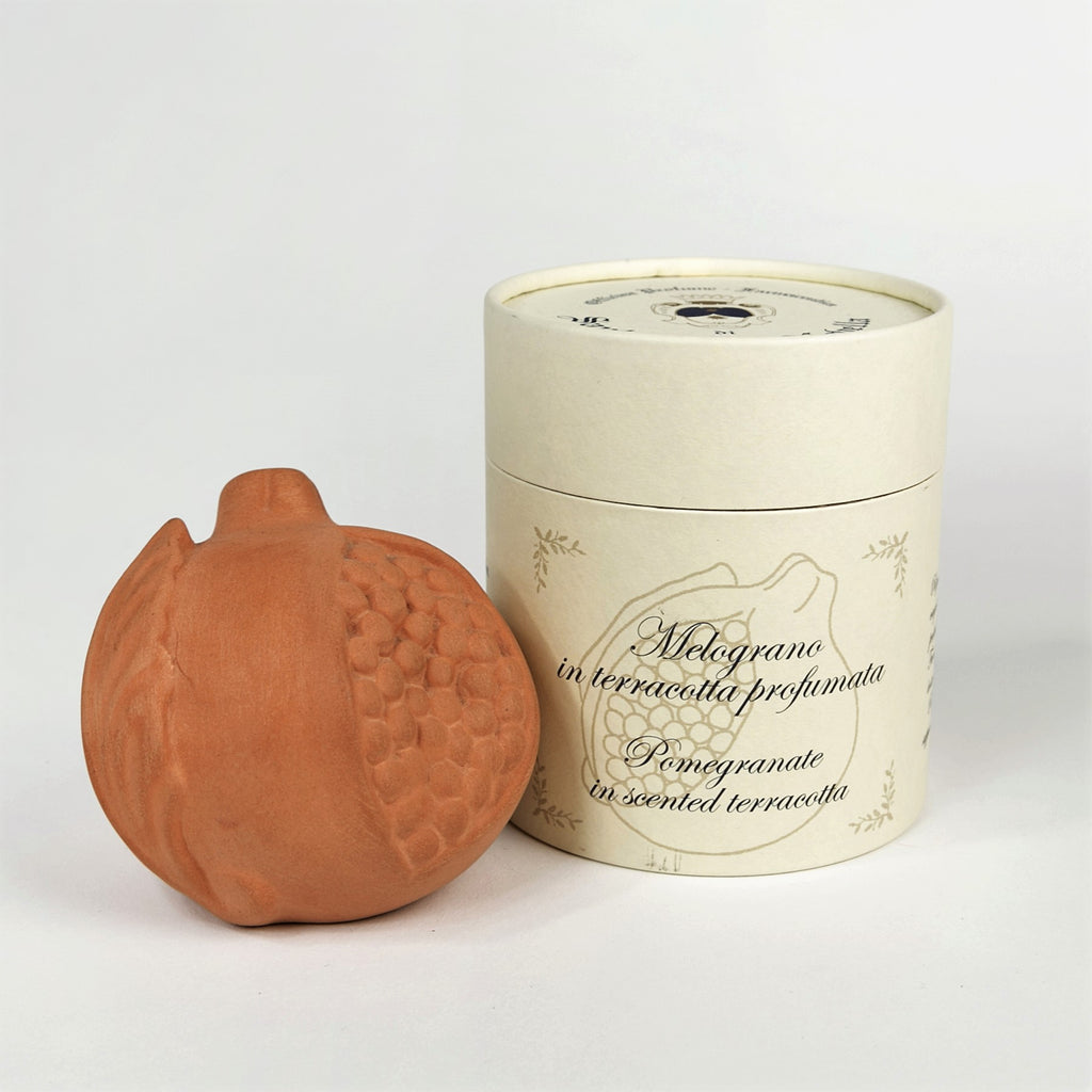 Santa Maria Novella - Scented Pomegranate in Terra Cotta