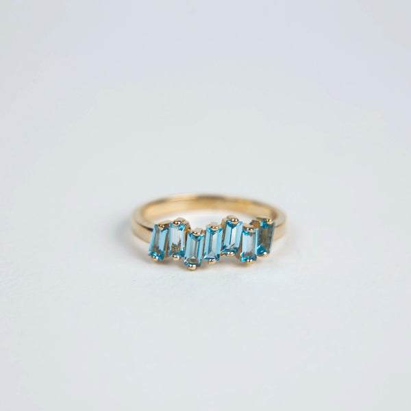 Suzanne Kalan - 14k Gold Uneven Band Rings - Swiss Blue Topaz - Size 6