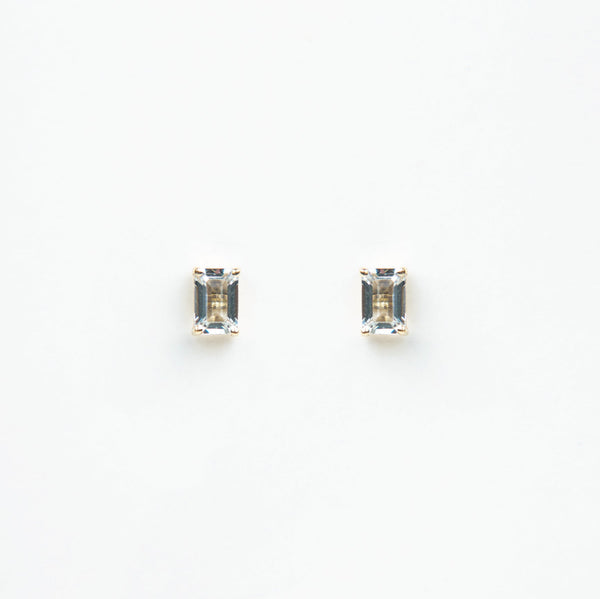 Suzanne Kalan - 14k Gold Emerald Cut Post Earrings - Green Amethyst
