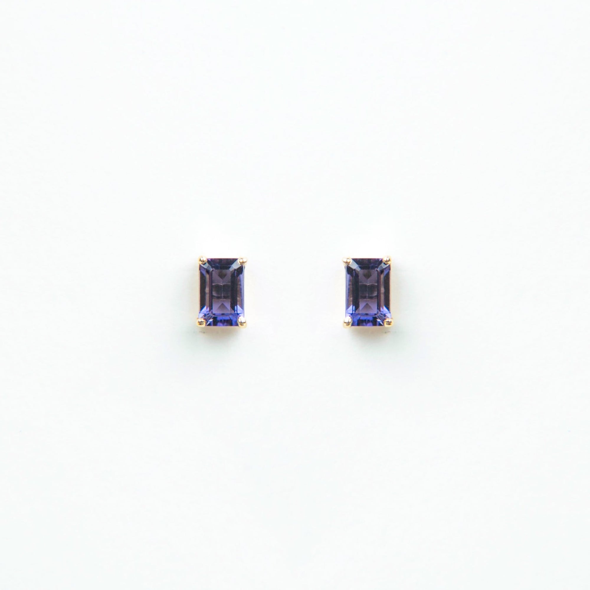 Suzanne Kalan - 14k Gold Emerald Cut Post Earrings - Iolite