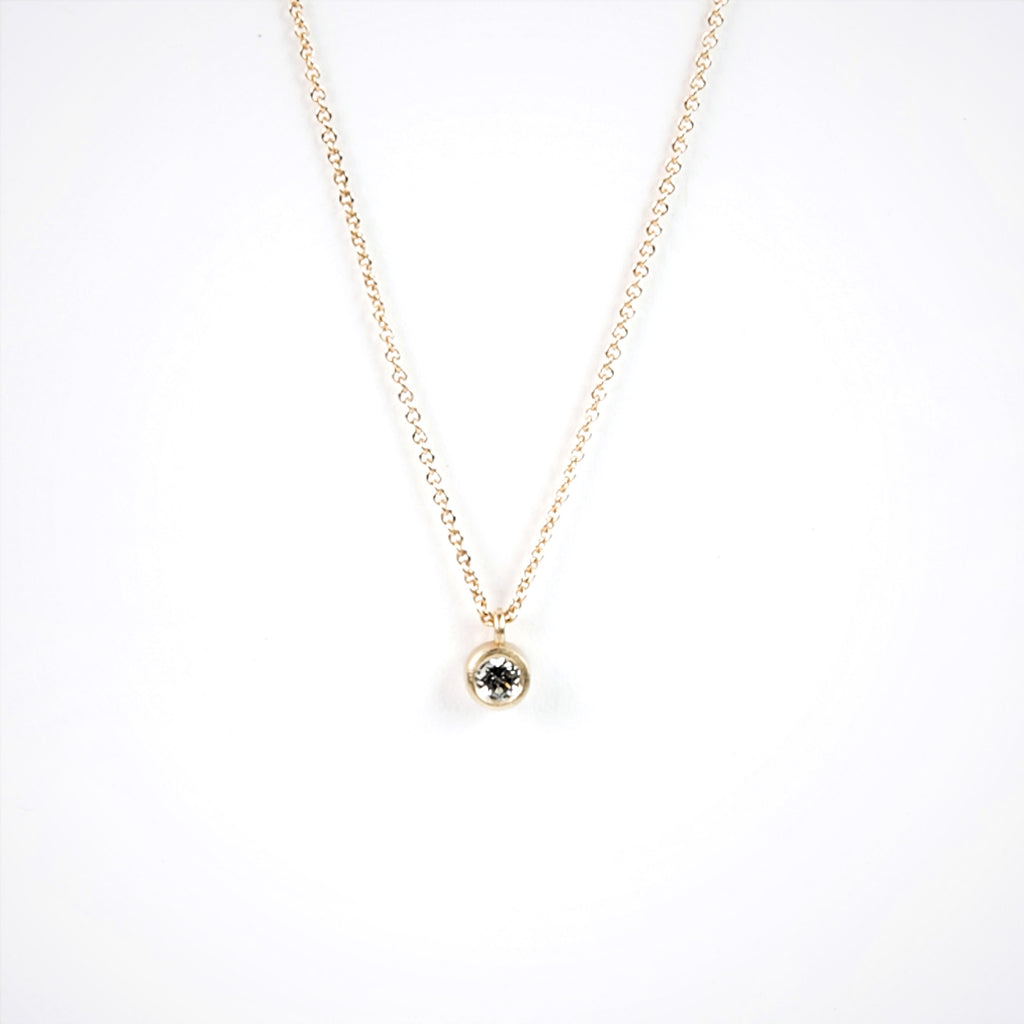 Carla Caruso - Large Dainty Necklace with Diamond