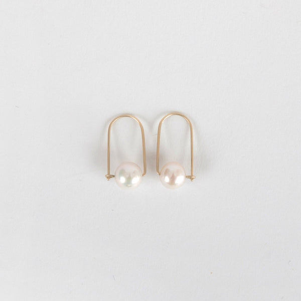 Carla Caruso - Wide Arch Earrings - White Pearl