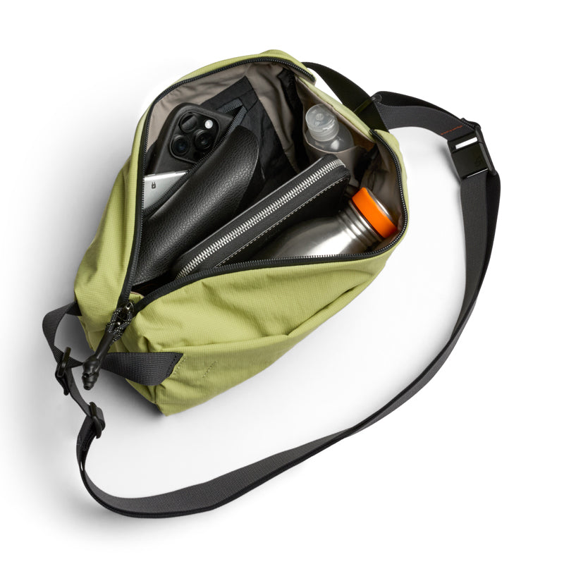 Bellroy - Lite Sling Bag 7L – Canoe