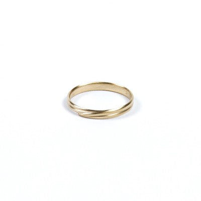 Carla Caruso - Tiny Blade of Grass Ring - 14k Yellow Gold