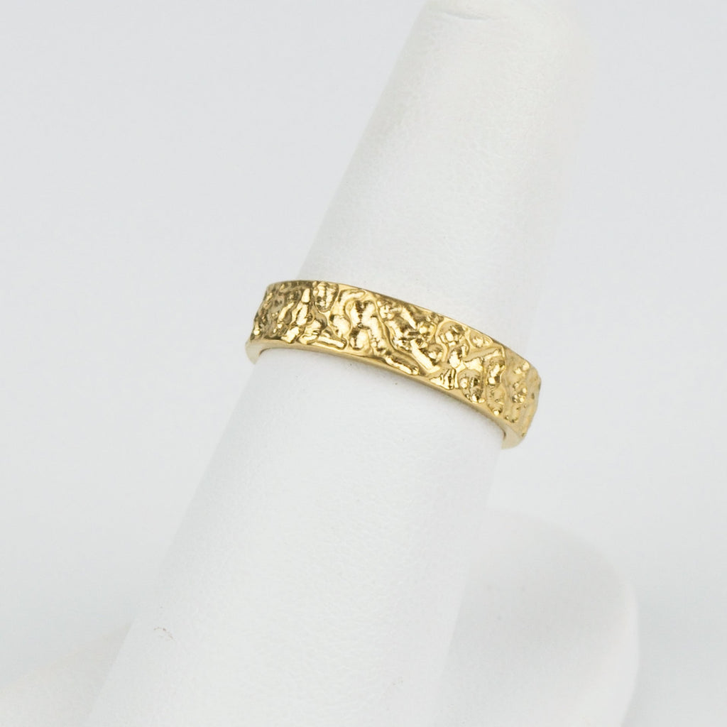 Elle Naz - Highlands Band Medium - Size 6.5