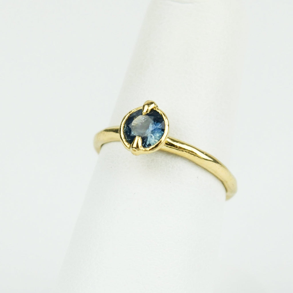 Elle Naz - Ava Ring with Sapphire - Size 5.5