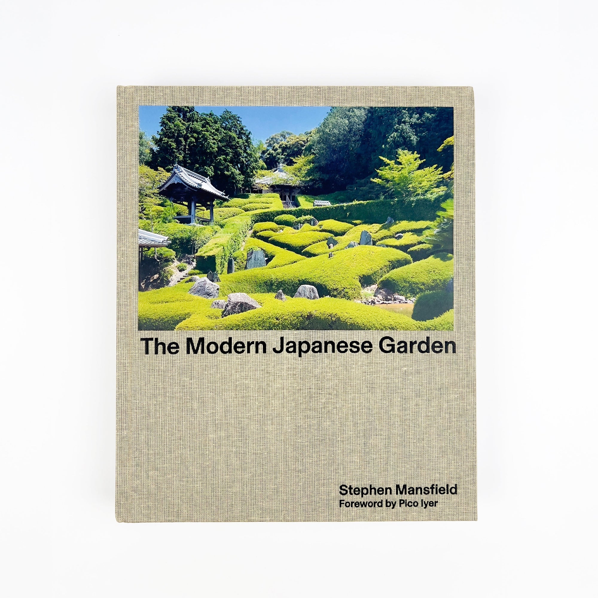 Book cover of 'The Modern Japanese Garden' by Stephen Mansfield with a garden image on a beige background.
