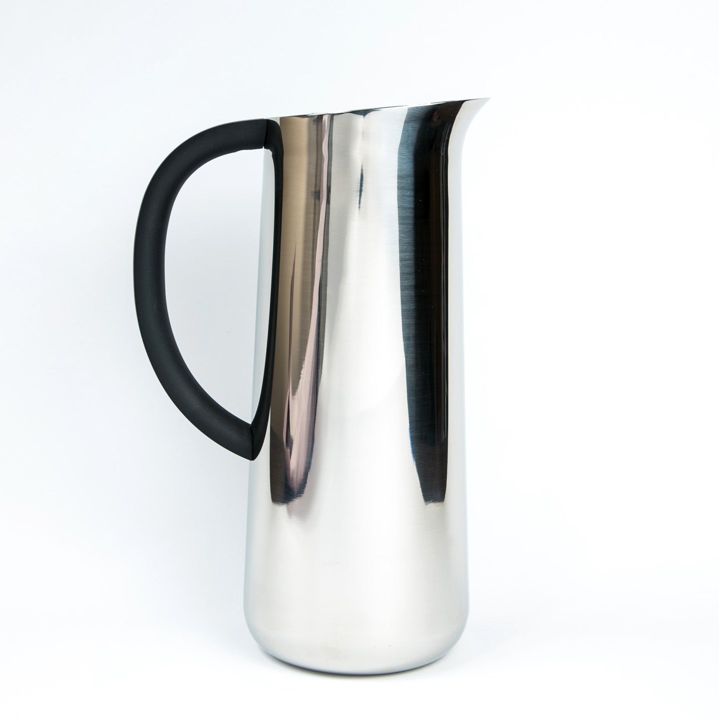 Nomu Insulated Jug