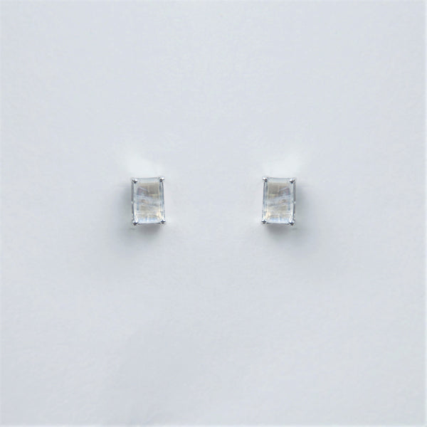 Suzanne Kalan - 14k Gold Emerald Cut Post Earrings - Rainbow Moonstone
