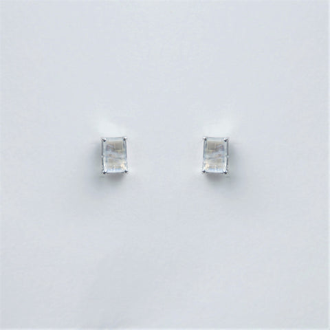 Suzanne Kalan - 14k Gold Emerald Cut Post Earrings - Rainbow Moonstone