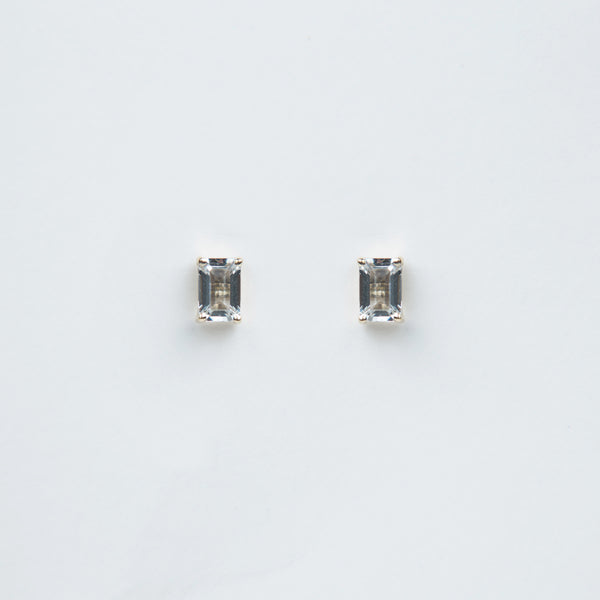 Suzanne Kalan - 14k Gold Emerald Cut Post Earrings - Green Amethyst