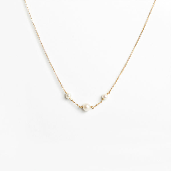 Carla Caruso - Petite Linear Pearl Necklace