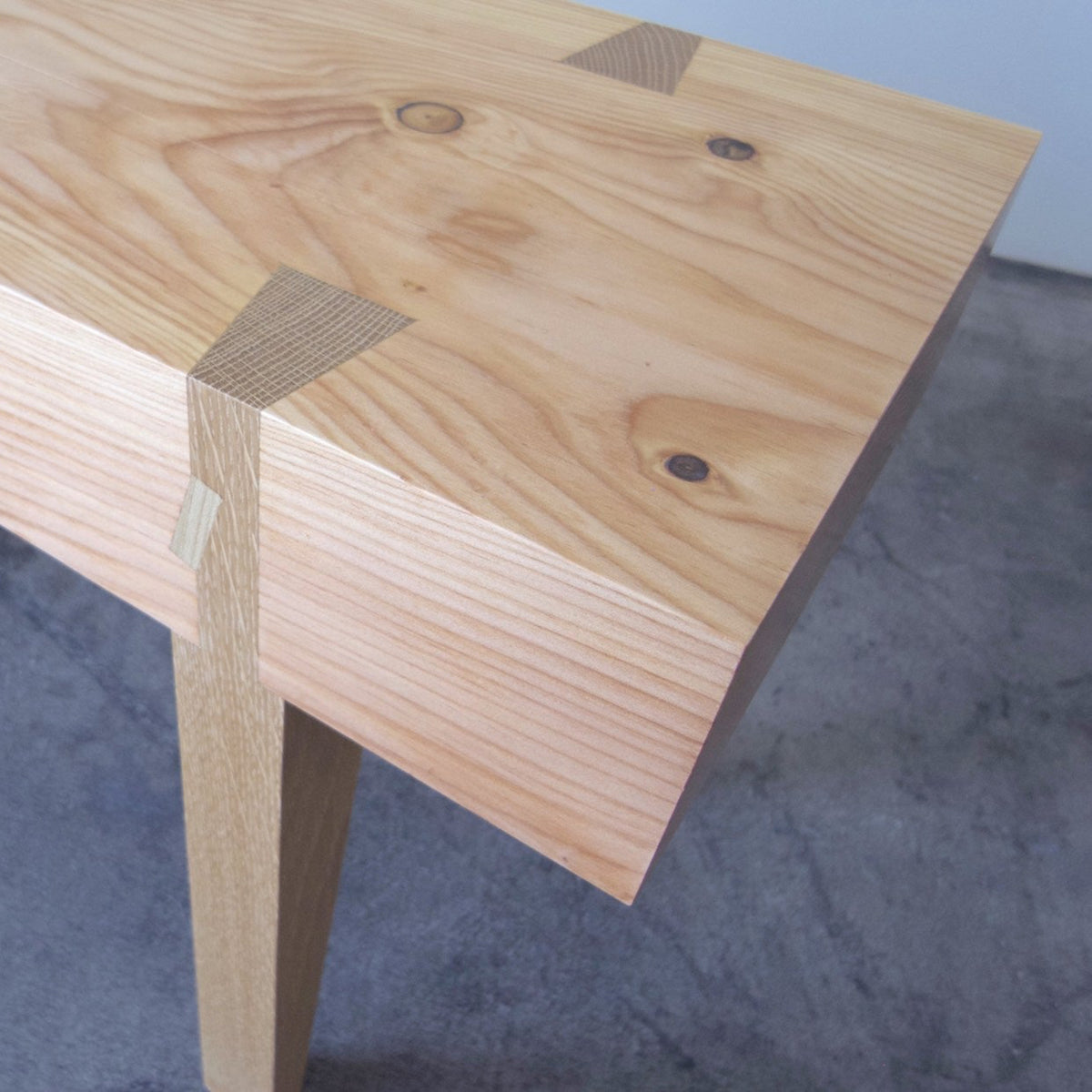 Cassette Plank Benches